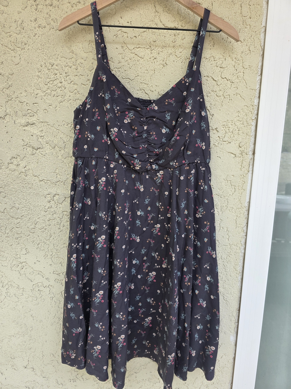 TORRID Women's Dark Grey Floral Sundress with Ruching